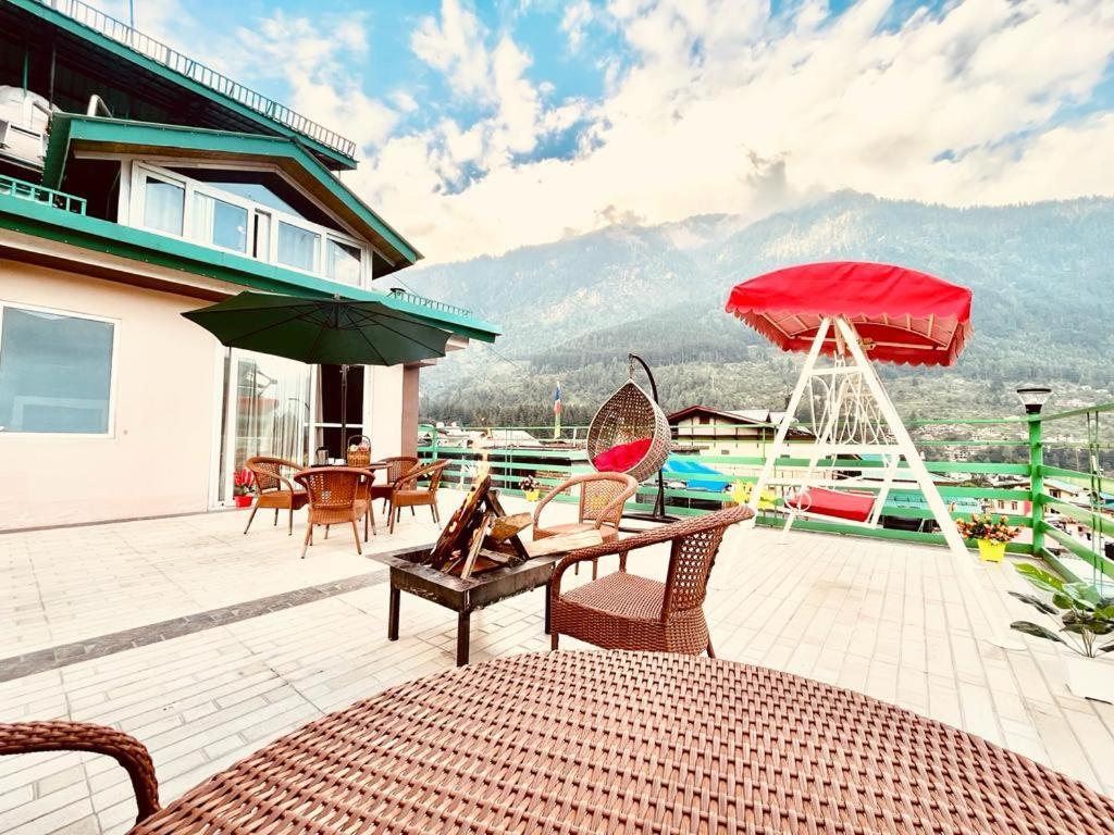 Vista Resort - Managed By The Four Season, Close To Manali Mall Road ภายนอก รูปภาพ